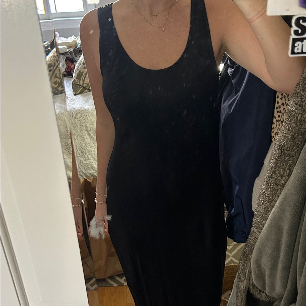 DISSH Black Backless Dress
